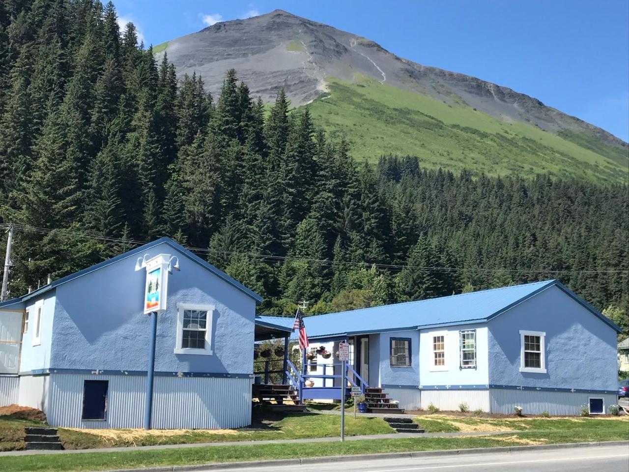 The Tides Inn Seward Bagian luar foto